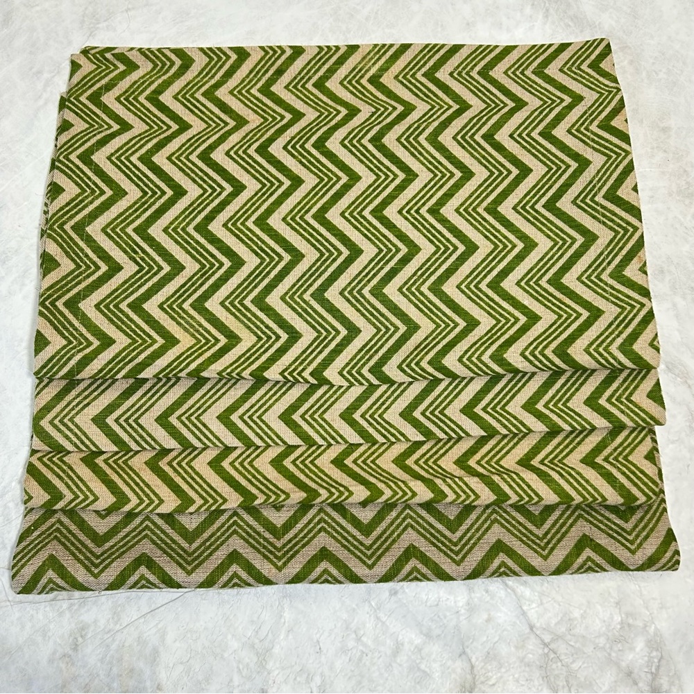 Domain Green Chevron Jute Placemat Set